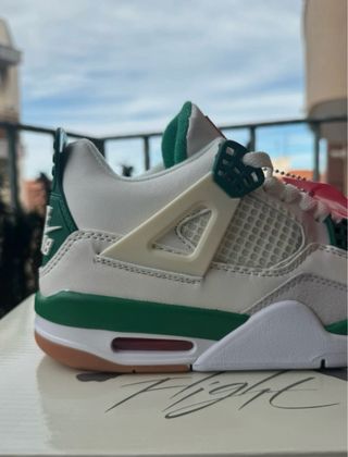 Jordan 4 SB Verde Pino Talla 42
