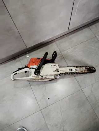 Motosierra Stihl MS261