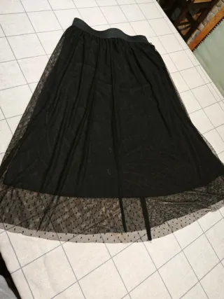Falda larga tul negro