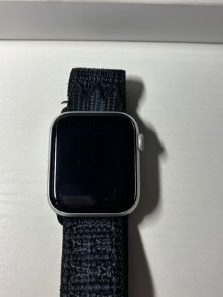 Apple Watch SE Plata 44mm (2Gen)