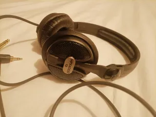 Auriculares Behringer HPX4000