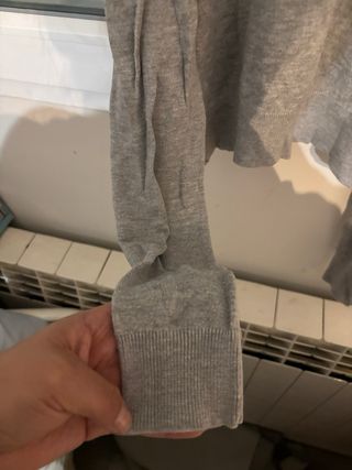 Jerseys Bershka y SHEIN grises