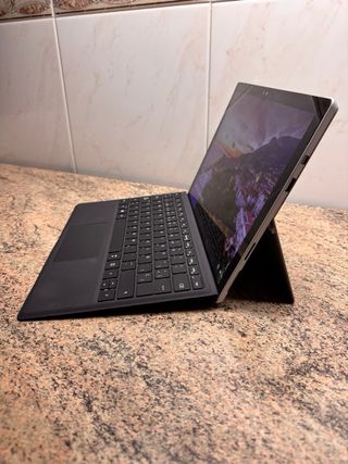 Microsoft Surface Pro 4