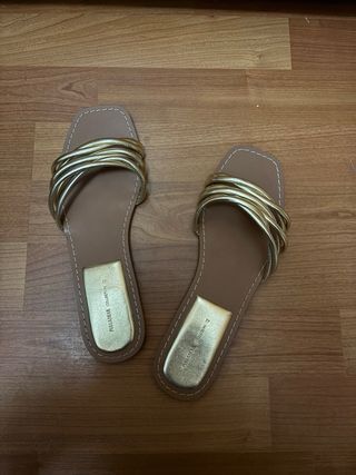 Pull&Bear Sandalias Doradas Talla 37