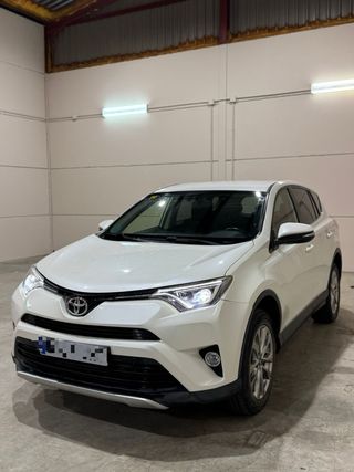 Toyota RAV4 2016
