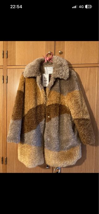 Chaquetón pelo patchwork sin estrenar. Precioso.