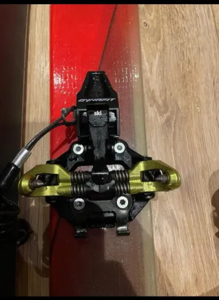 Esquís de travesía Atomic 78 Botas dynafit 27