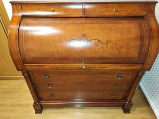 Escritorio bureau Cilindro. Muy bien conservado!