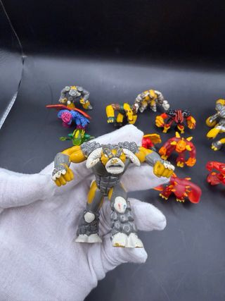 Lotto 34 Gormiti di serie diverse