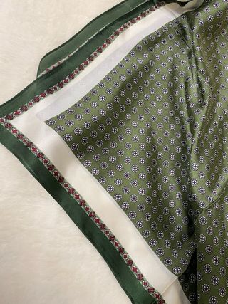 Pañuelo estampado mujer