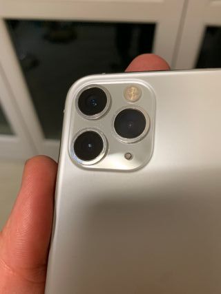 iPhone 11 Pro 256GB Argento - Batteria Nuova