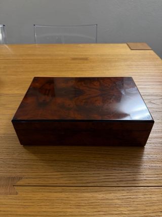 Scatola con 12 Tè Nero Cinese. Nuovo