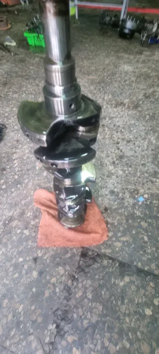 Ciguenal nissan patrol y60 GR 2.8