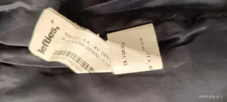 Chaqueta bomber azul