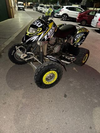 Quad bombardier 650cc con carnet de coche