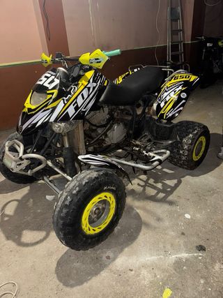 Quad bombardier 650cc con carnet de coche