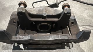 VW Golf R20 Frenada Delantera