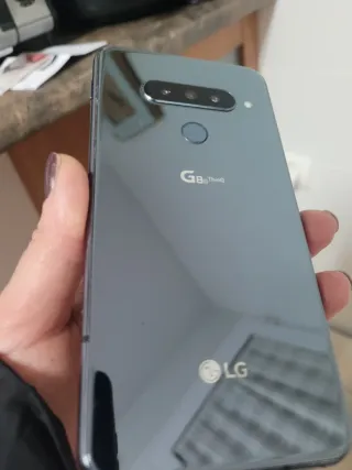 LG G8s ThinQ Azul.