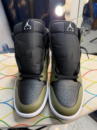Nike Air Jordan 1 Mid Talla 45