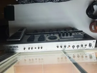 Processore di effetti per chitarra Boss GT-10