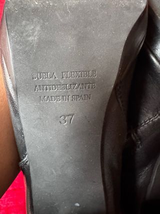 Botas altas de cuero negras “Pedro Miralles”