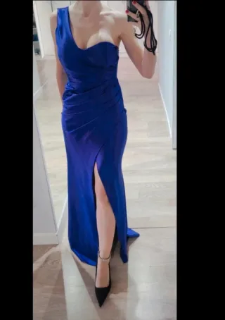 Vestido largo morado de fiesta