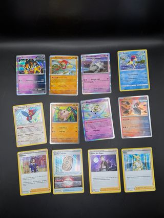 Lotto 45 carte Pokémon holo e reverse + album