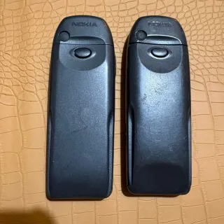 2x Nokia 3210 + Cargador