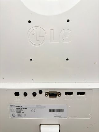 Monitor LG 24 pollici