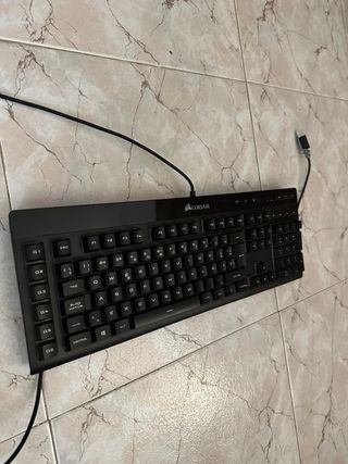 Teclado Corsair K55 Negro