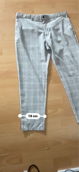 Pantalón Zara Cuadros Gris