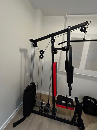 Máquina de musculación Eluso