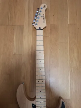 Giitarra Eléctrica Yamaha Pacifica