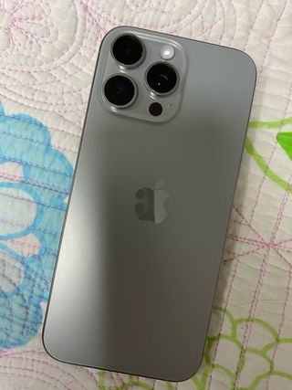 iPhone 16 Pro Max 256GB Gris