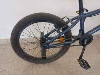 Bicicleta BMX para niño
