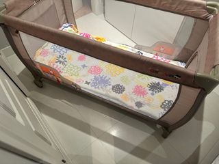 Cuna viaje + colchón de viaje