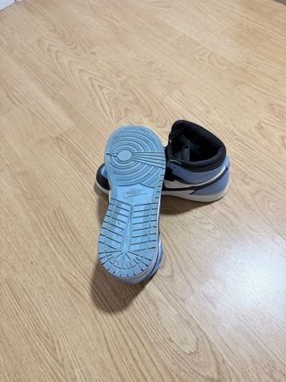 Air Jordan 1 Retro High Azul Blanco