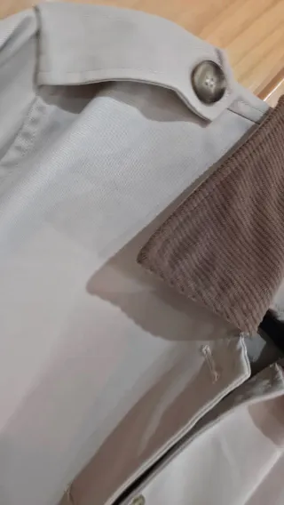 Gabardina Beige Talla M