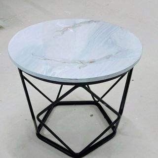Tavoli ausiliari effetto marmo
