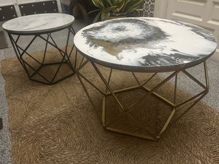 Tavoli ausiliari effetto marmo