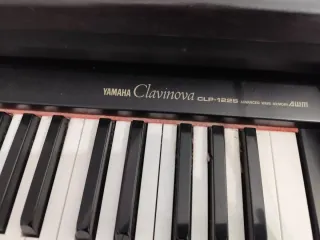Piano Clavinova