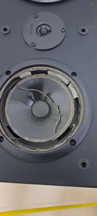 Infinity Video 1 Altavoz Central Negro