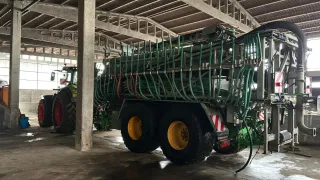 Aplicador Joskin 24m con 2 trituradores