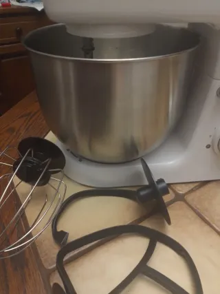 Batidora amasadora PARA PIEZAS O MANITAS