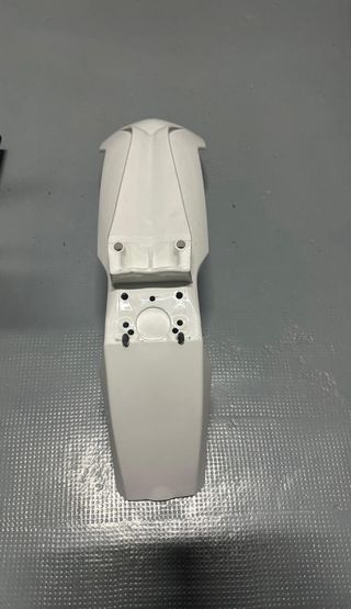 Guardabarros delantero KTM blanco