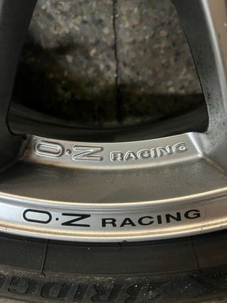 Llantas OZ Ultraleggera 4x100 17