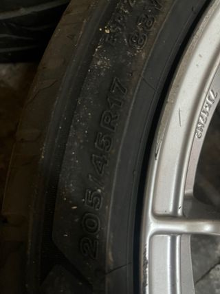 Llantas OZ Ultraleggera 4x100 17