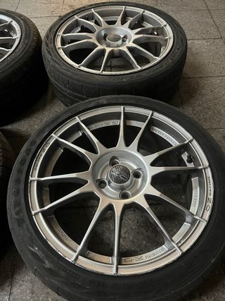 Llantas OZ Ultraleggera 4x100 17
