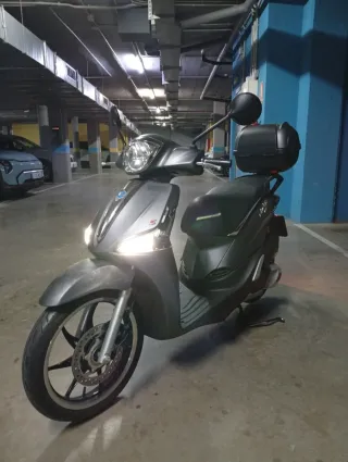 Piaggio Liberty S 125 Scooter