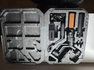 Estabilizador Feiyutech AK2000S